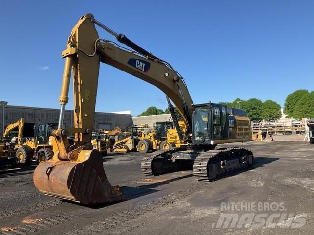 CAT 352F Εκσκαφείς με ερπύστριες