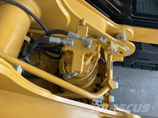 CAT 395 Εκσκαφείς με ερπύστριες