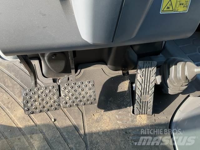 CAT 424 Εκσκαφείς Φορτωτές τύπου JCB
