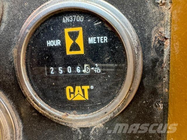 CAT 583H Μπουλντόζες τοποθέτησης σωλήνων