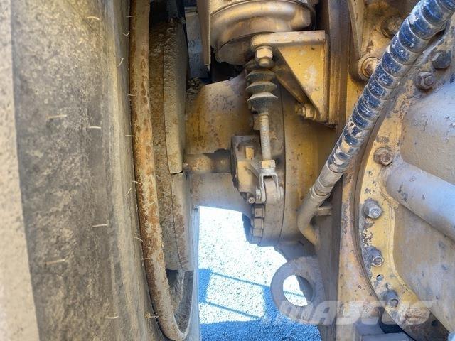 CAT 651 Βυτία νερού