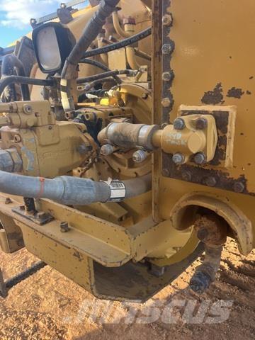 CAT 657G Αποξέστες δρόμων