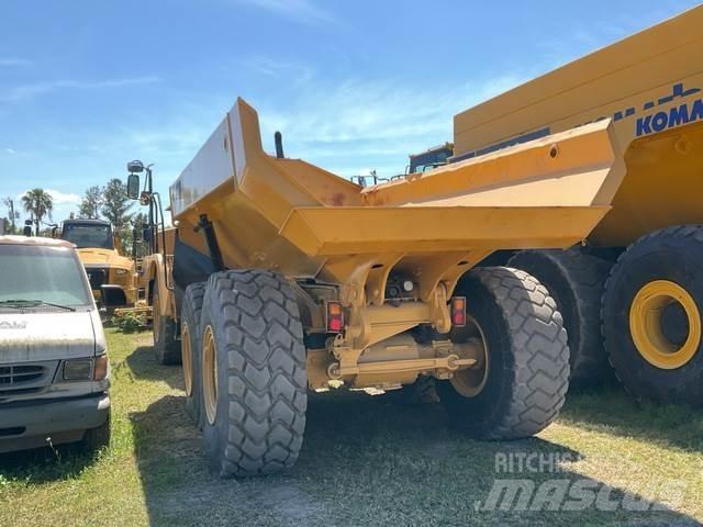 CAT 725C2 Σπαστό Dump Truck ADT