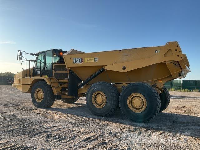 CAT 730 Σπαστό Dump Truck ADT