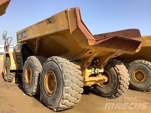 CAT 740 Σπαστό Dump Truck ADT
