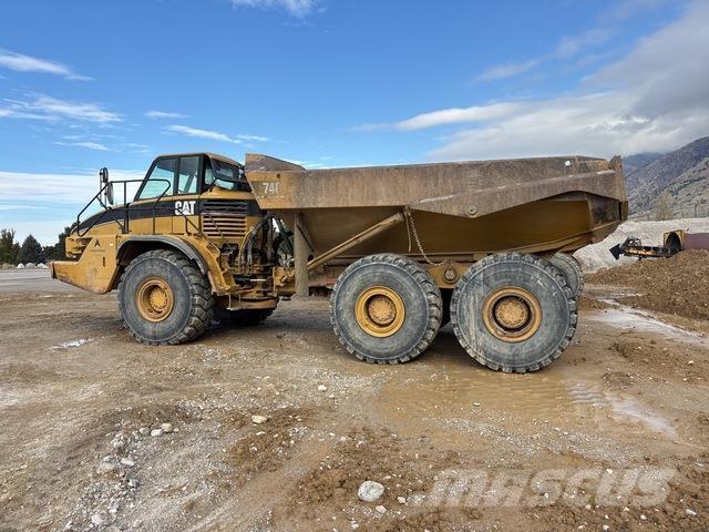 CAT 740 Σπαστό Dump Truck ADT