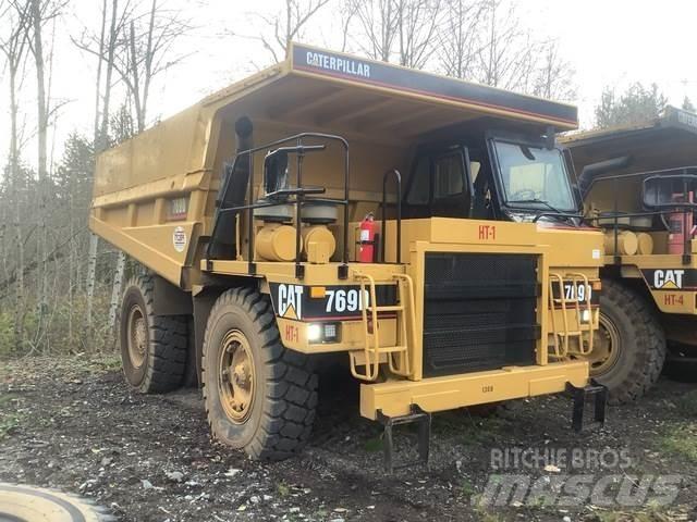 CAT 769D Σπαστό Dump Truck ADT
