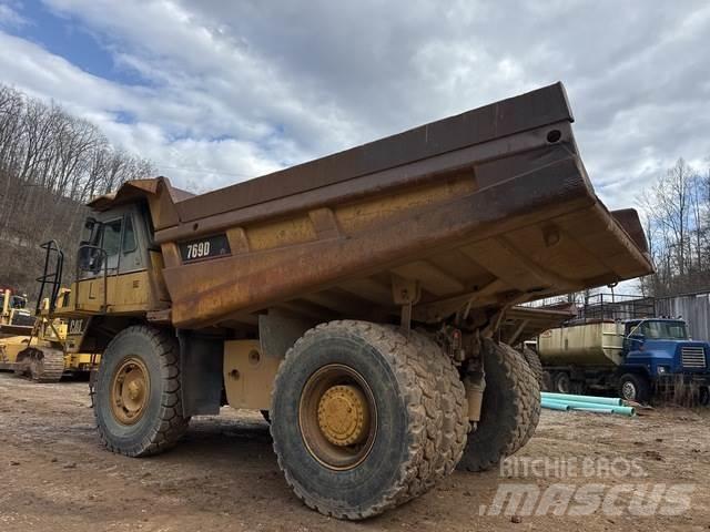 CAT 769D Σπαστό Dump Truck ADT