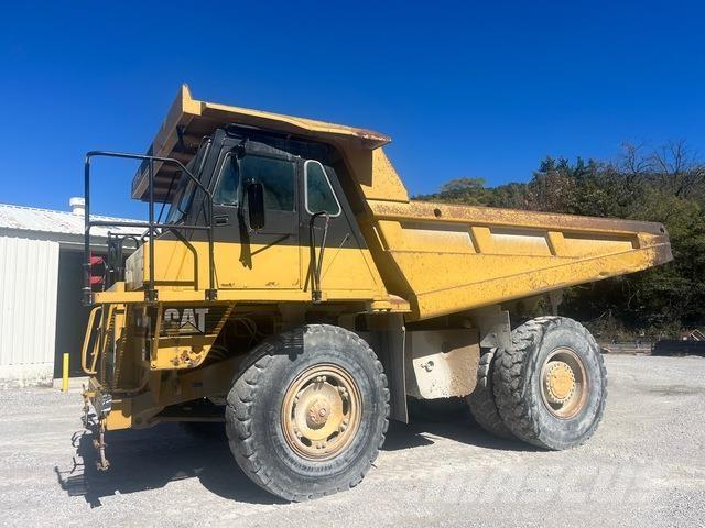 CAT 769D Σπαστό Dump Truck ADT