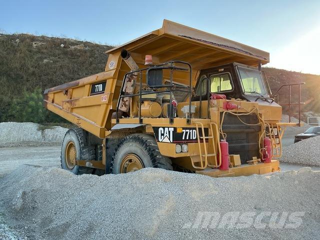 CAT 771D Σπαστό Dump Truck ADT