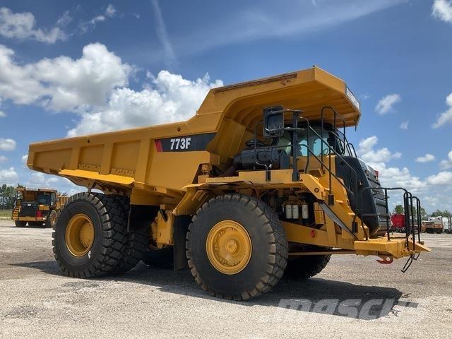 CAT 773F Σπαστό Dump Truck ADT