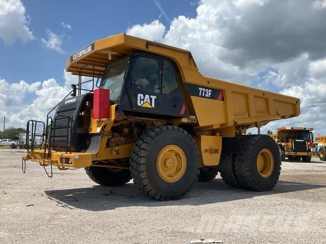 CAT 773F Σπαστό Dump Truck ADT
