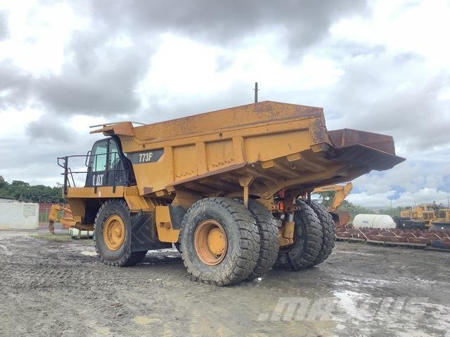CAT 773F Σπαστό Dump Truck ADT