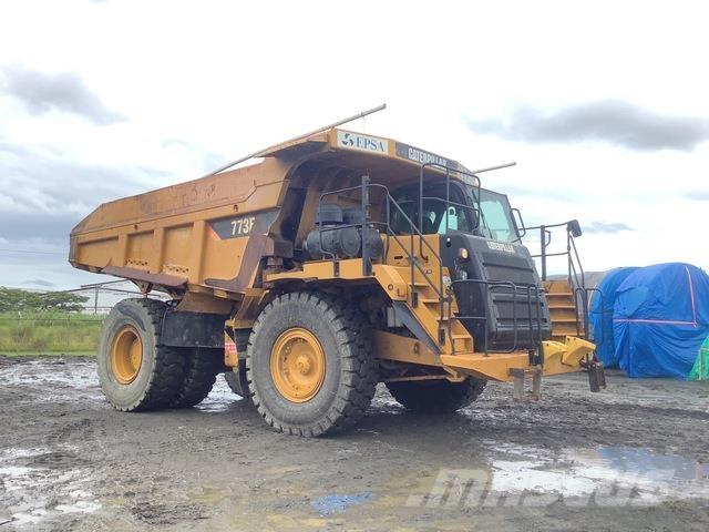 CAT 773F Σπαστό Dump Truck ADT