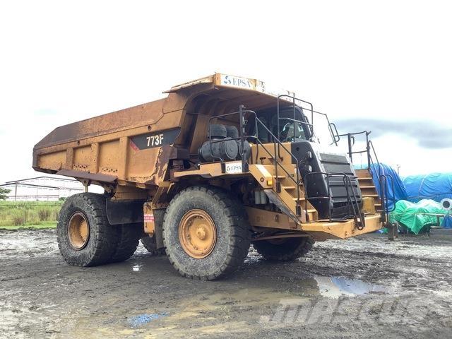 CAT 773F Σπαστό Dump Truck ADT
