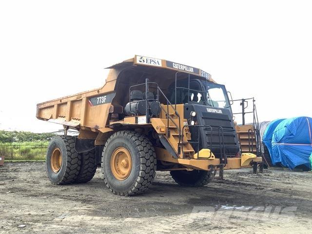 CAT 773F Σπαστό Dump Truck ADT