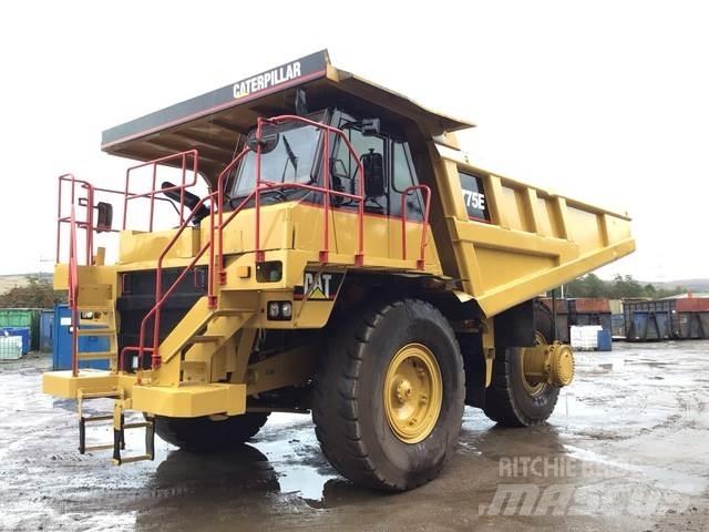 CAT 775E Σπαστό Dump Truck ADT