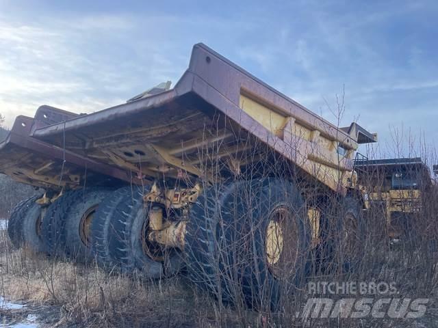 CAT 777D Σπαστό Dump Truck ADT