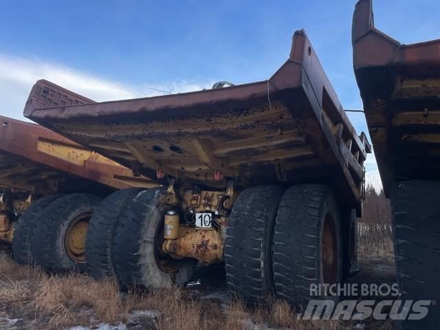 CAT 777D Σπαστό Dump Truck ADT