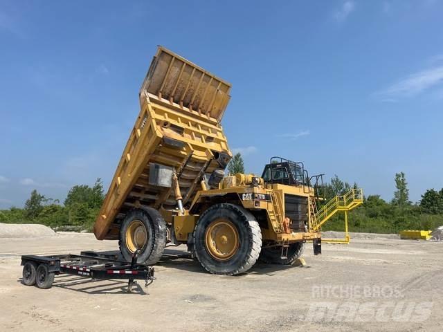 CAT 777D Σπαστό Dump Truck ADT