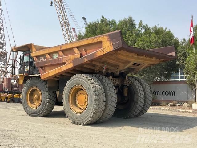 CAT 777D Σπαστό Dump Truck ADT