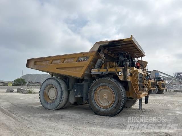CAT 777D Σπαστό Dump Truck ADT