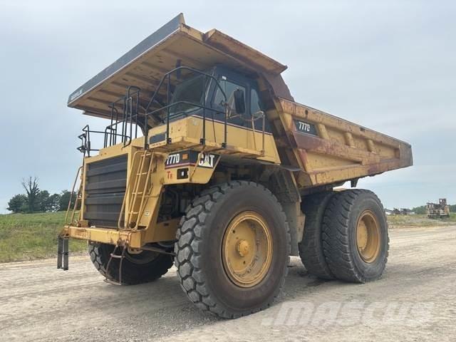 CAT 777D Σπαστό Dump Truck ADT