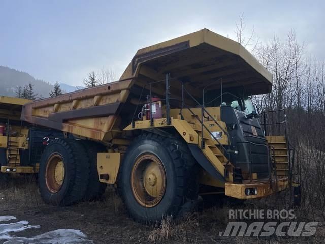 CAT 777F Σπαστό Dump Truck ADT
