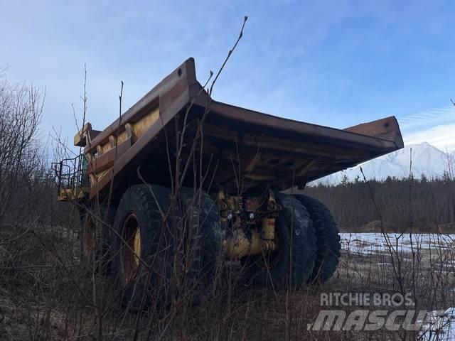 CAT 777F Σπαστό Dump Truck ADT
