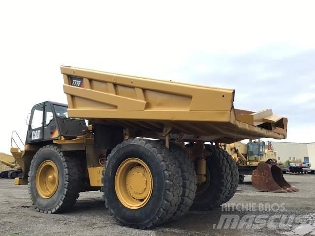 CAT 777F Σπαστό Dump Truck ADT