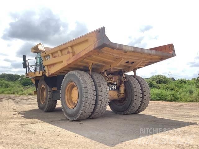CAT 777F Σπαστό Dump Truck ADT