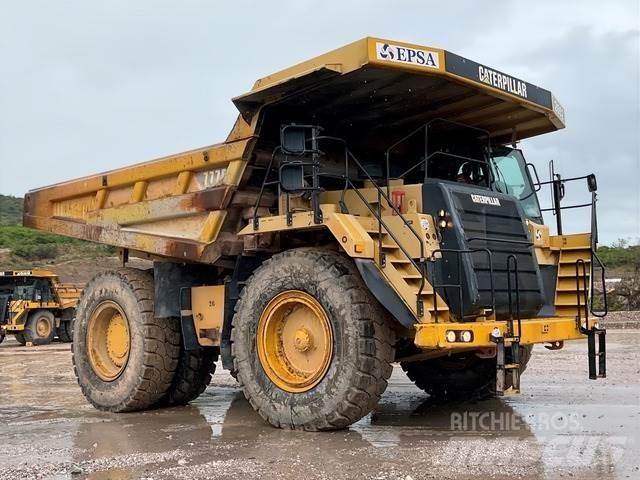 CAT 777F Σπαστό Dump Truck ADT