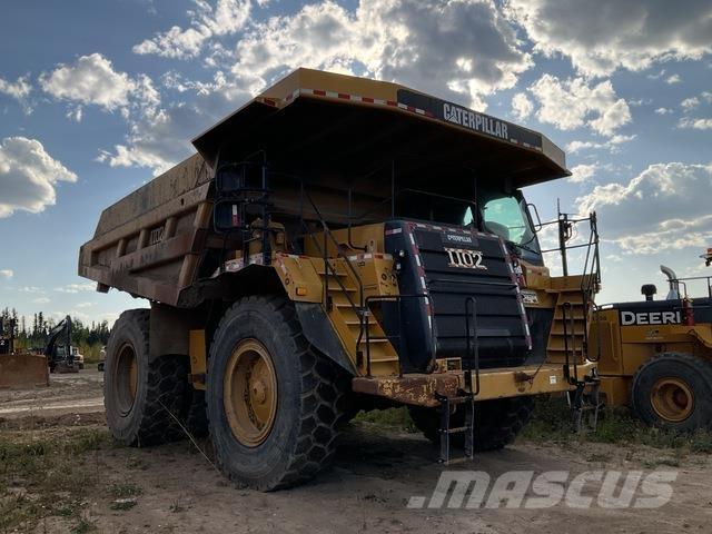 CAT 777F Σπαστό Dump Truck ADT