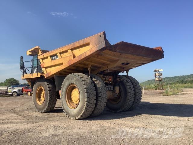 CAT 777F Σπαστό Dump Truck ADT