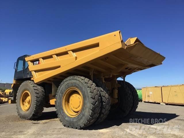 CAT 777F Σπαστό Dump Truck ADT