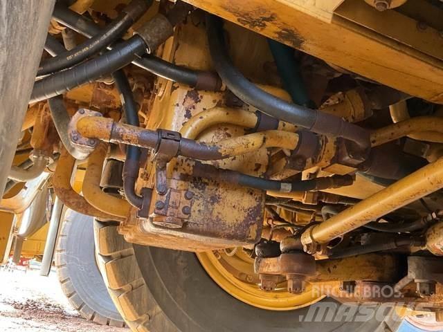 CAT 777G Σπαστό Dump Truck ADT