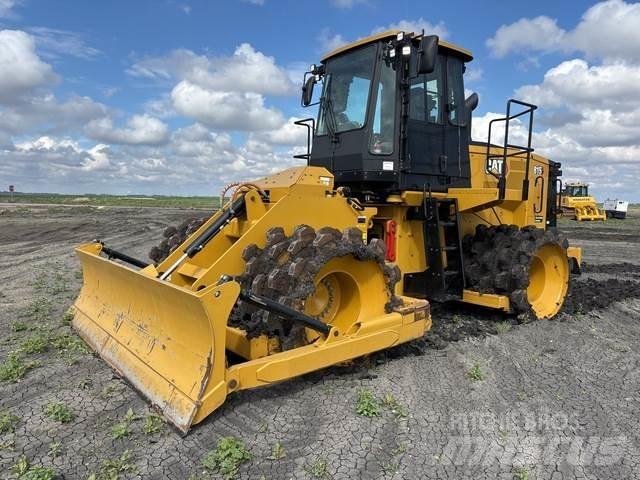 CAT 815 Κύλινδροι συμπίεσης εδάφους