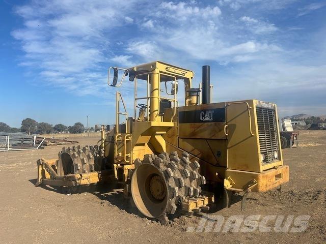 CAT 815B Κύλινδροι συμπίεσης εδάφους
