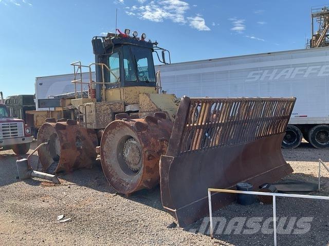 CAT 826C Κύλινδροι συμπίεσης εδάφους