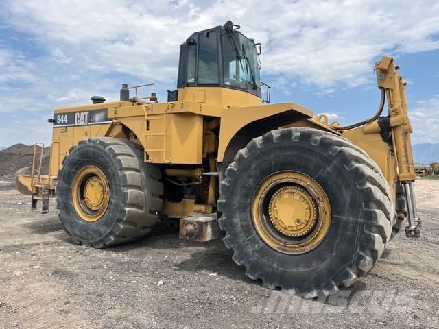 CAT 844H Μπουλντόζες με λάστιχα
