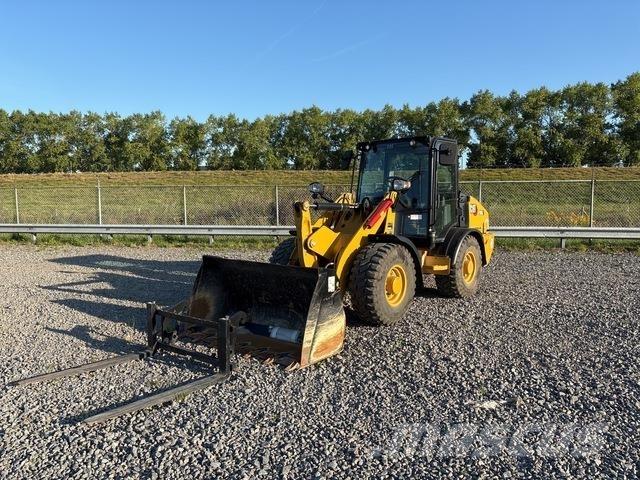 CAT 906 Φορτωτές με λάστιχα (Τροχοφόροι)