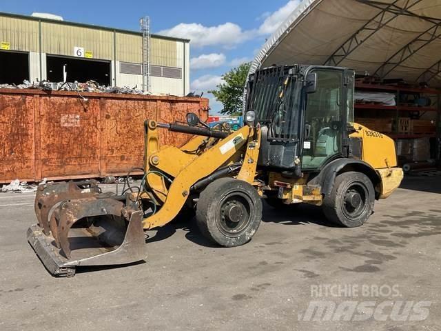 CAT 906H Φορτωτές με λάστιχα (Τροχοφόροι)