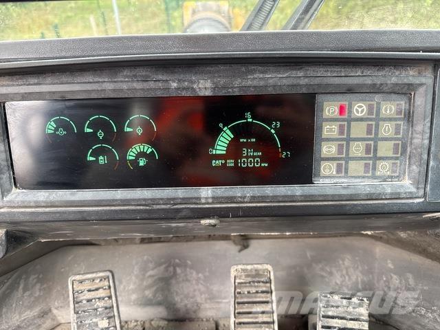 CAT 990 Φορτωτές με λάστιχα (Τροχοφόροι)