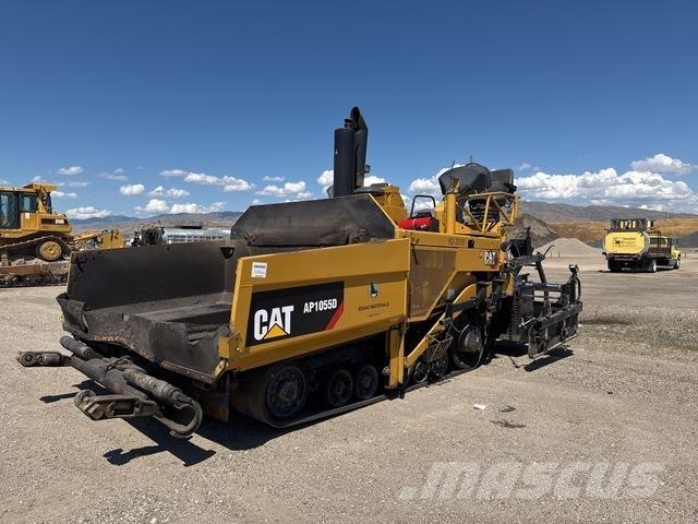 CAT AP-1055D Επίστρωση ασφάλτου
