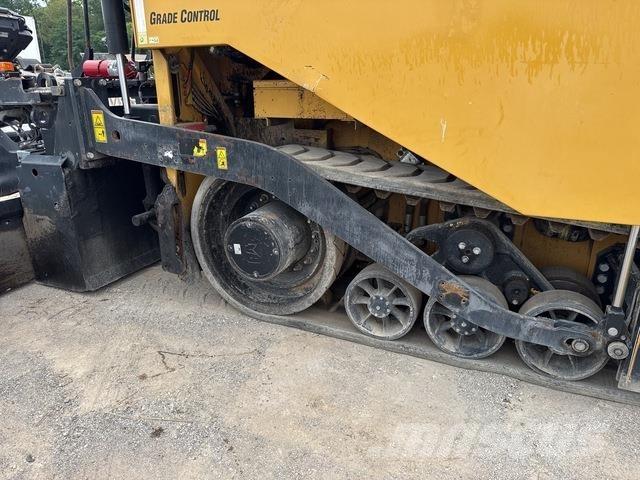 CAT AP1055F Επίστρωση ασφάλτου