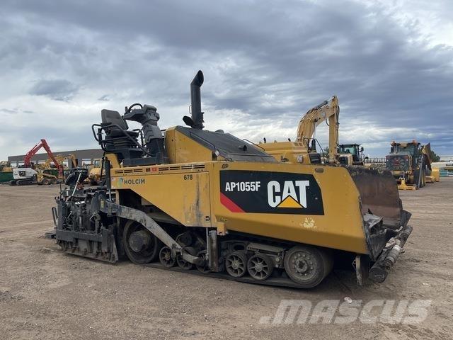 CAT AP1055F Επίστρωση ασφάλτου