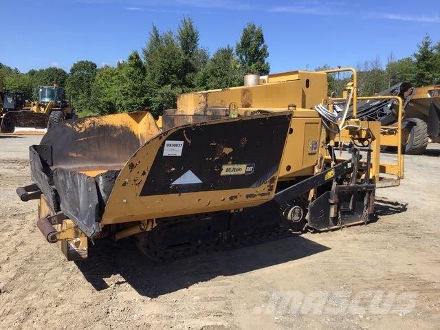 CAT AP255E Επίστρωση ασφάλτου