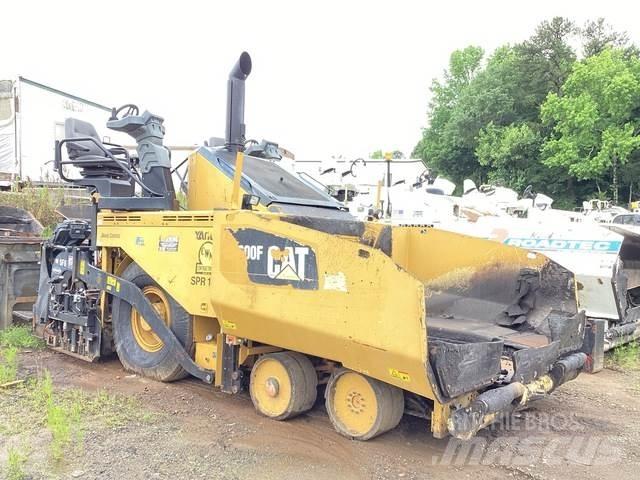 CAT AP600F Επίστρωση ασφάλτου