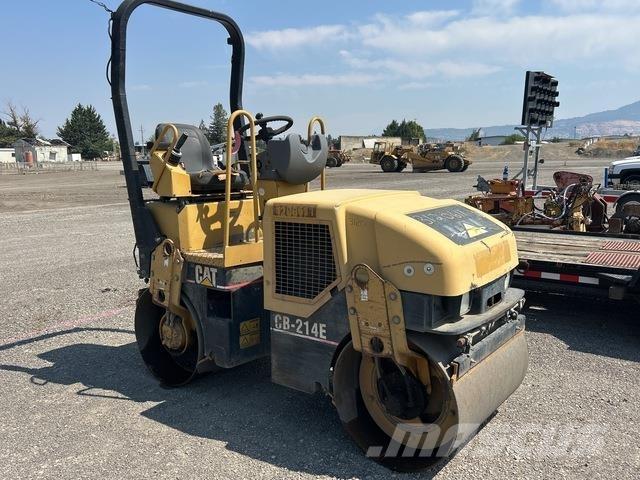 CAT CB-214E Οδοστρωτήρες διπλού κυλίνδρου