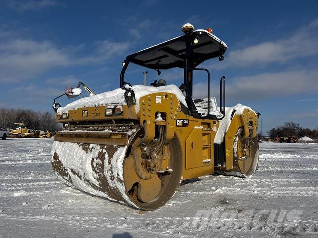 CAT CB16 Οδοστρωτήρες διπλού κυλίνδρου